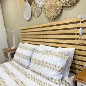 https://10-on-ou-kraal.hotels-capetown.com
